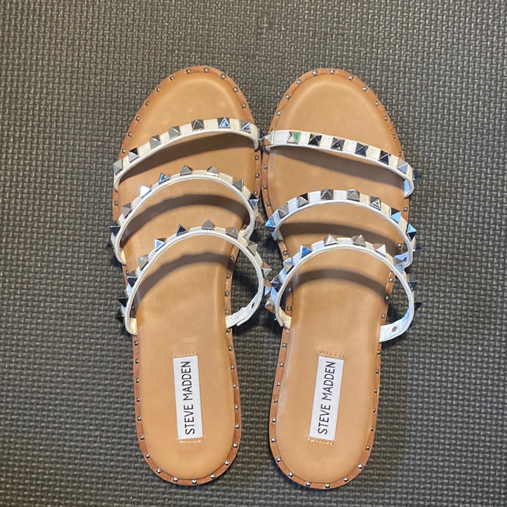 Steve Madden Sandals Size 9